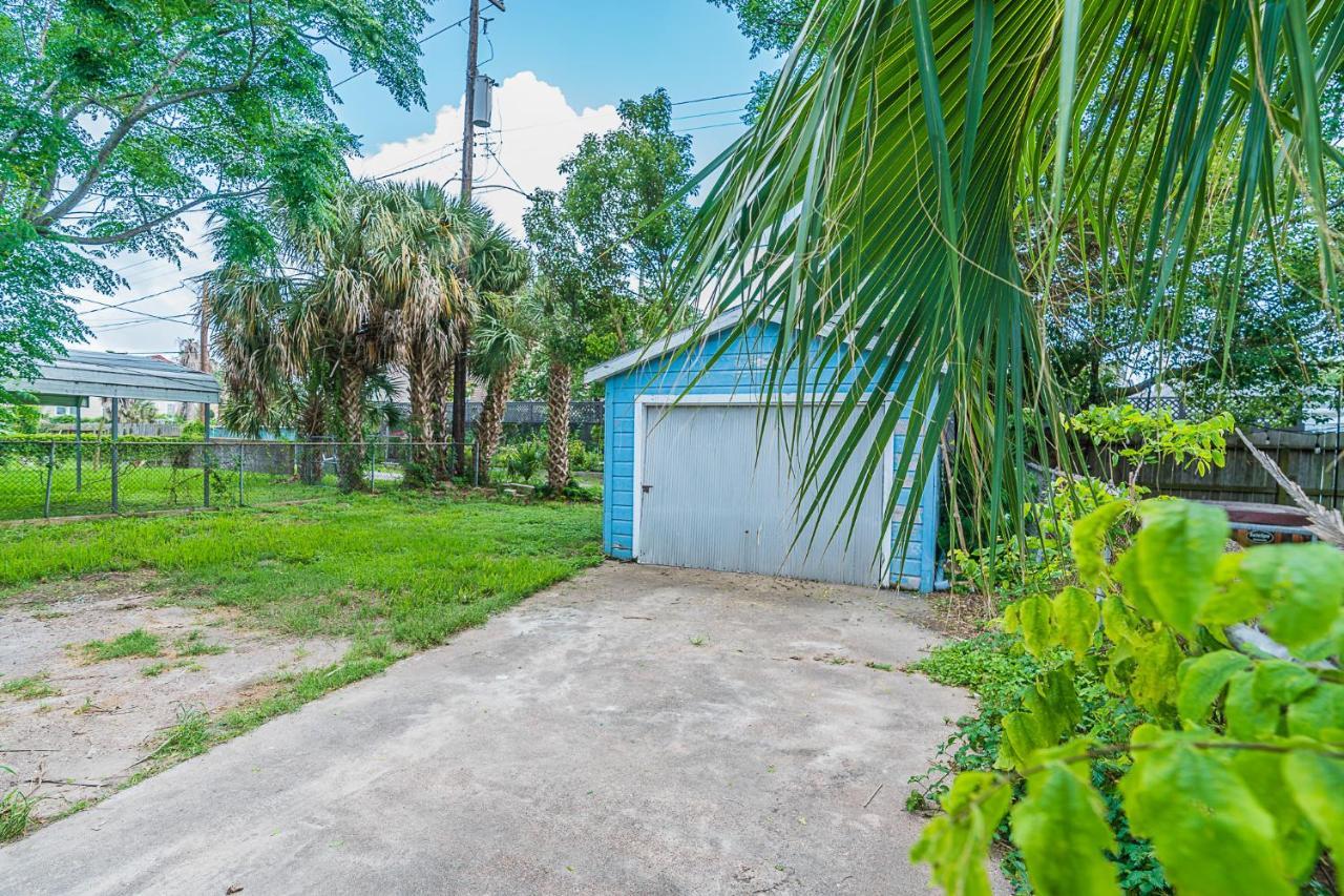 Uptown Cottage Newly Updated Home Near The Strand Galveston Harbor And Utmb Eksteriør bilde